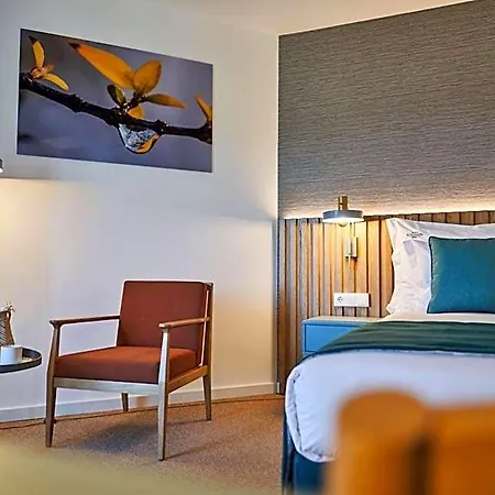 Rochavau Otel